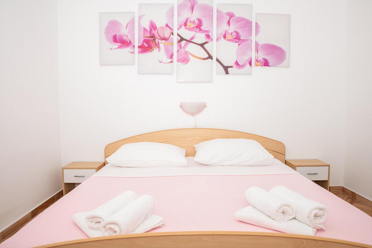 Apartman Mira I Denis Supetarska Draga Room photo